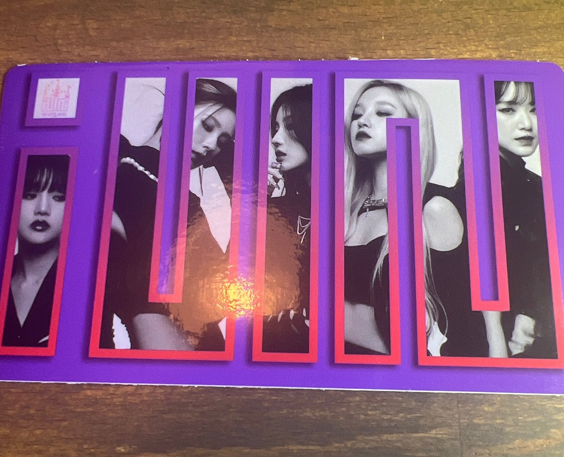 A (G)I-dle photo sticker